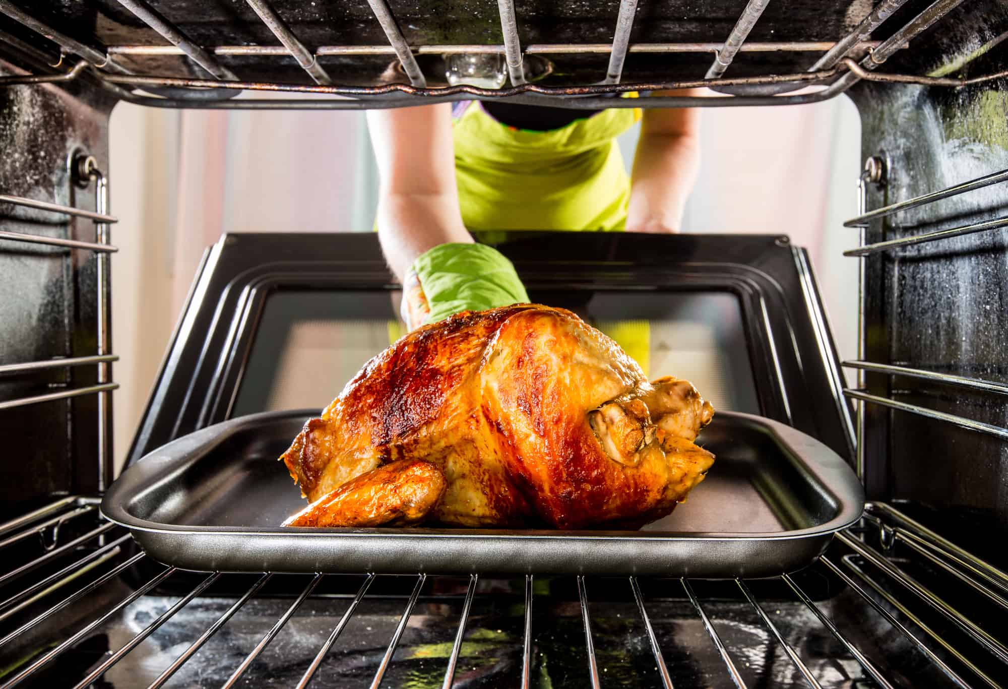 Which Oven is Right For You? The Difference Between Gas, Electric, and  Convection Ovens